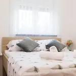 Mihael Holiday House